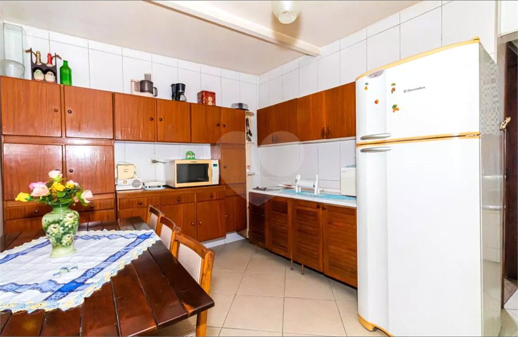 Sobrado à venda com 4 quartos, sendo 1 suíte,  em Parque Novo Mundo, São Paulo, SP