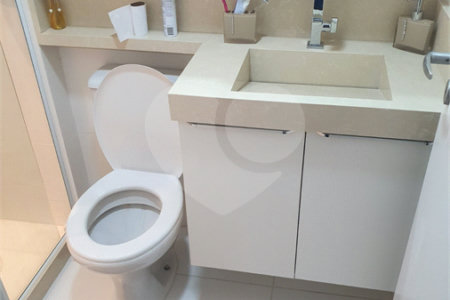 Apartamento à venda com 4 quartos, sendo 1 suíte, em Campo Grande, Rio de Janeiro, RJ
