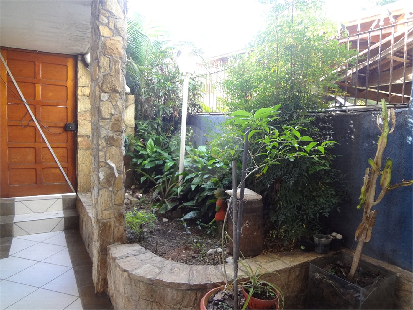 Sobrado à venda com 4 suítes em Santa Teresinha, São Paulo, SP