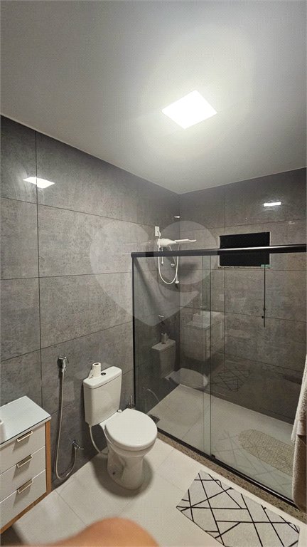 Casa à venda com 3 quartos, sendo 2 suítes, no condomínio Vale Encantado, Rio de Janeiro - RJ