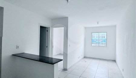 Apartamento para alugar com 1 quarto em Jardim Vila Galvão, Guarulhos, SP