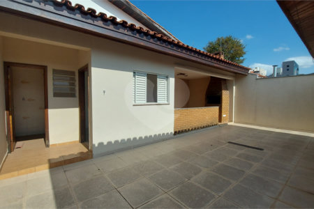 Casa à venda com 3 quartos, sendo 1 suíte, em Jardim Emília, Sorocaba, SP