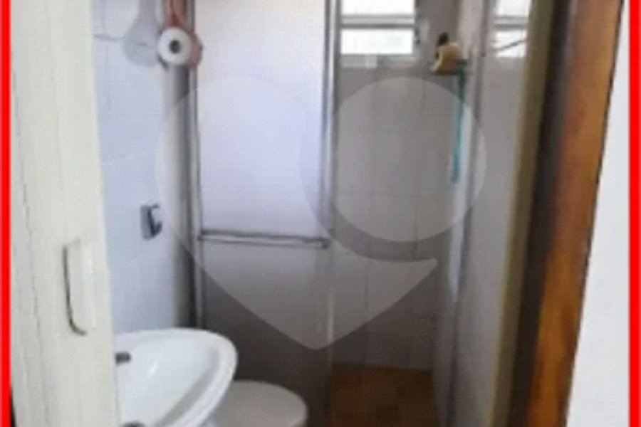 Casa Térrea à venda com 3 suítes em Jabaquara, São Paulo, SP