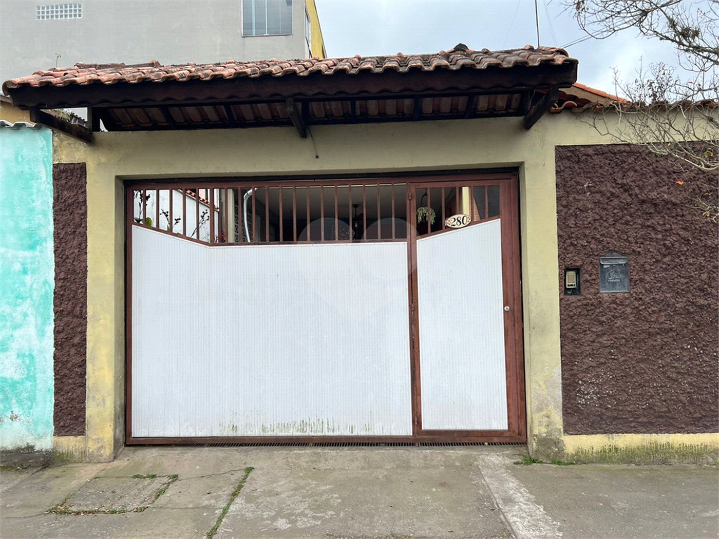 Casa à venda com 4 quartos, sendo 1 suíte,  em Jardim Ponte Grande, Mogi das Cruzes, SP