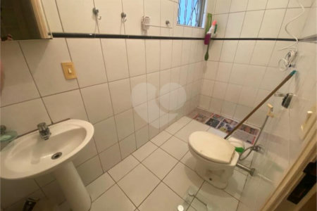 Casa à venda com 3 quartos, sendo 2 suítes,  em Jardim Regina, Indaiatuba, SP