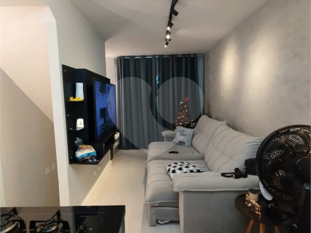 Casa à venda com 2 quartos, sendo 1 suíte,  no condomínio Tanque Velho, São Paulo - SP