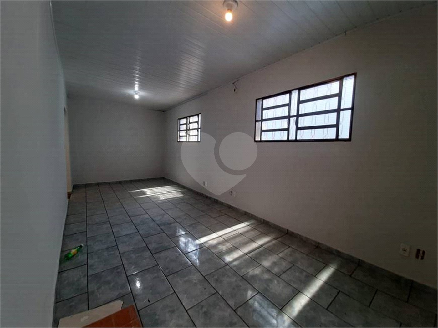 Casa Comercial no Centro.