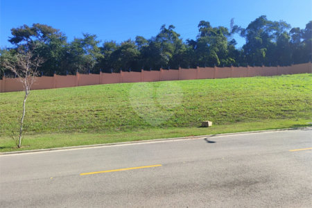 Terreno à venda no condomínio Alphaville - Fase 2, Jundiaí - SP