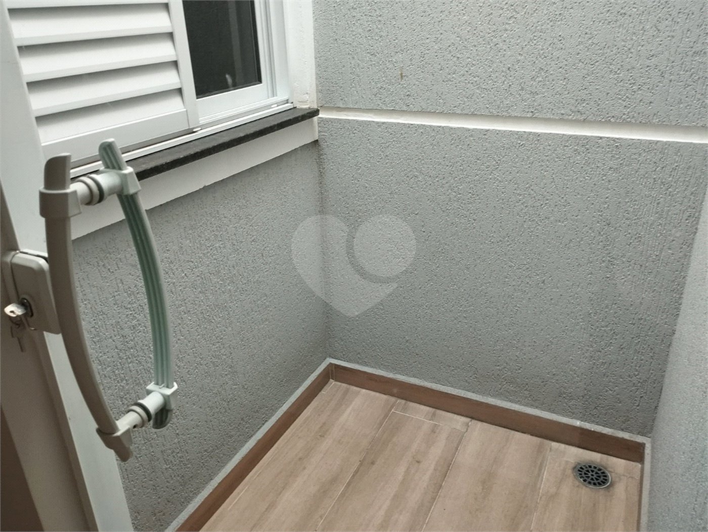 Sobrado à venda com 3 quartos, sendo 1 suíte, em Vila Mazzei, São Paulo, SP