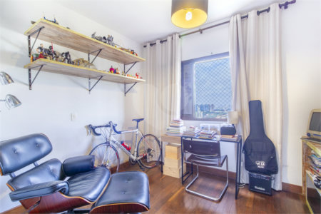 Apartamento à venda com 4 quartos, sendo 3 suítes, em Jardim Monte Kemel, São Paulo, SP