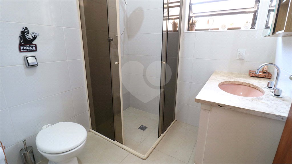 Sobrado à venda com 4 quartos, sendo 2 suítes, em Vila Romana, São Paulo, SP