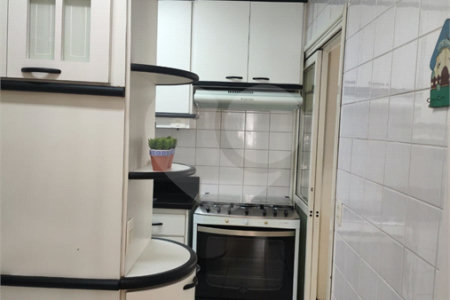 Apartamento à venda com 3 quartos, sendo 1 suíte, em Indianópolis, São Paulo, SP