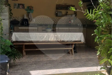 Casa à venda ou para alugar com 3 quartos, sendo 1 suíte, em Parque das Colinas, Valinhos, SP