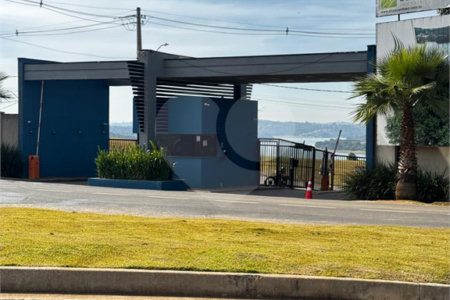 Terreno à venda no condomínio Le Portier Nautic Residence, Piedade - SP