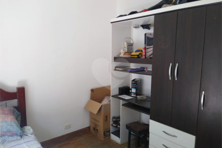 Sobrado à venda com 4 quartos, sendo 3 suítes,  em Vila Monumento, São Paulo, SP