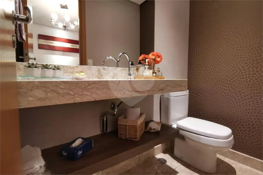 Apartamento à venda com 3 quartos, sendo 1 suíte, em Morumbi, São Paulo, SP
