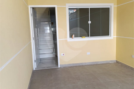 Sobrado à venda com 3 quartos, sendo 1 suíte, em Vila Medeiros, São Paulo, SP