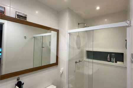 Apartamento à venda com 2 quartos, sendo 1 suíte,  em Vila Romana, São Paulo, SP