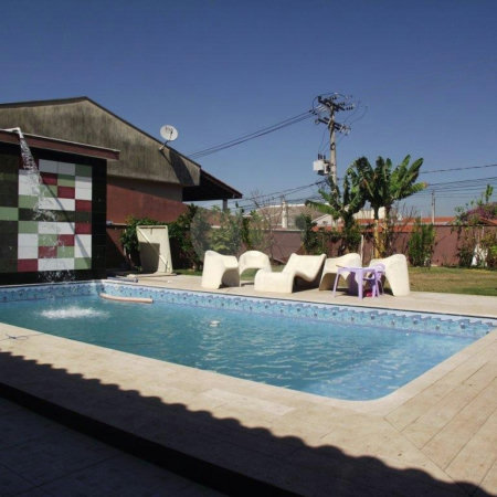 Casa Térrea à venda ou para alugar com 3 quartos, sendo 1 suíte, em Jardim Celani, Salto, SP