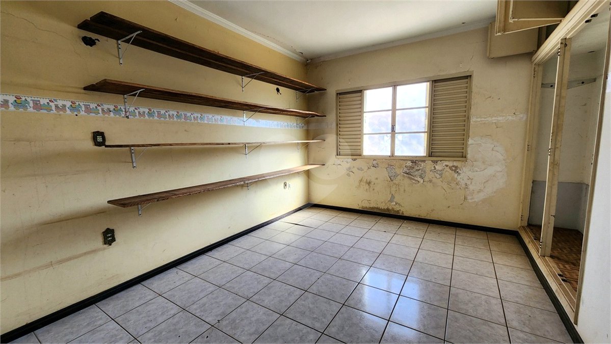 Prédio à venda no Centro, Araraquara, SP