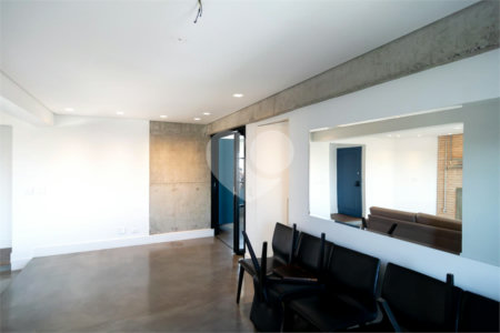 Apartamento à venda com 2 quartos, sendo 1 suíte, em Campo Belo, São Paulo, SP