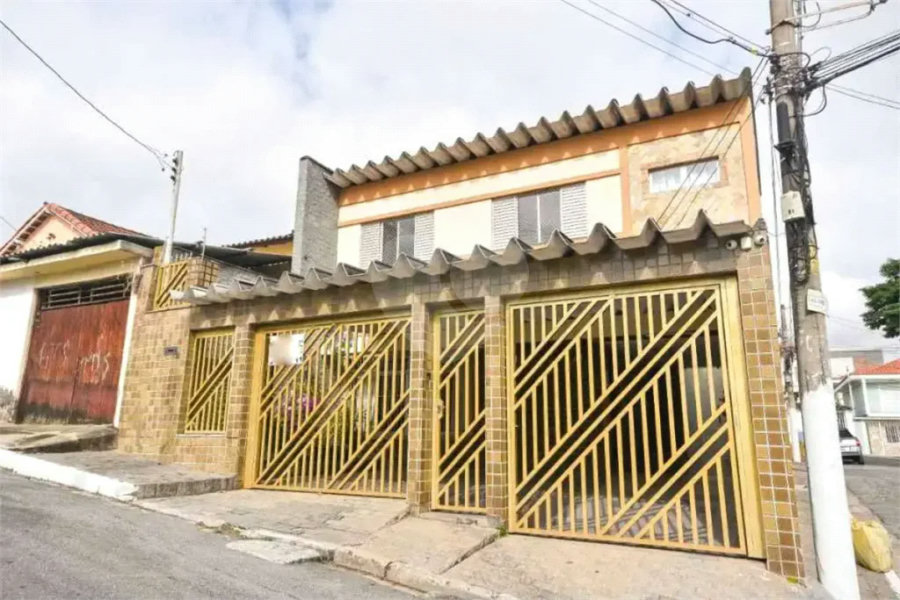Casa à venda com 4 quartos, sendo 2 suítes, em Tucuruvi, São Paulo, SP