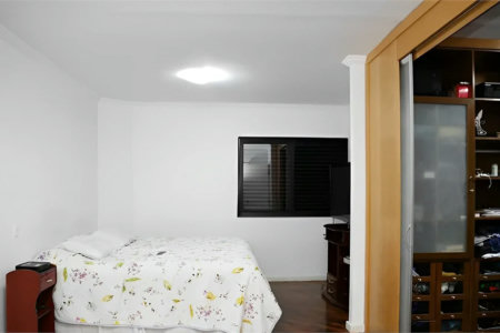 Apartamento à venda com 4 quartos, sendo 3 suítes, em Real Parque, São Paulo, SP