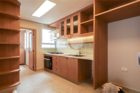 Apartamento à venda com 2 quartos, sendo 1 suíte,  em Vila Uberabinha, São Paulo, SP