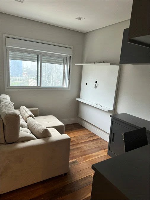 Apartamento para alugar com 3 suítes em Vila Gertrudes, São Paulo, SP