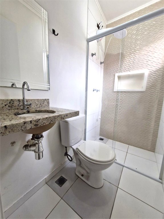 Casa à venda com 2 suítes no condomínio Residencial Living Sabara, São Paulo - SP
