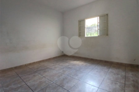 Casa à venda com 2 quartos em Jardim das Palmeiras, Atibaia, SP