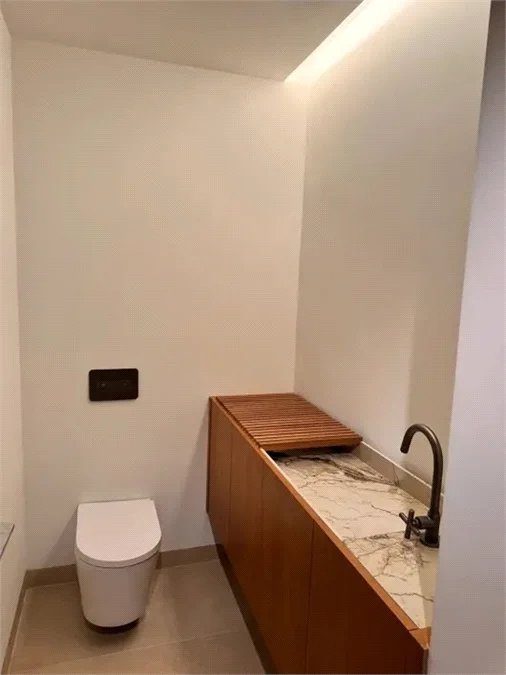 Apartamento para alugar com 4 quartos, sendo 3 suítes, em Pinheiros, São Paulo, SP