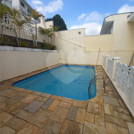 Sobrado à venda com 5 quartos, sendo 1 suíte,  em Jardim Franca, São Paulo, SP