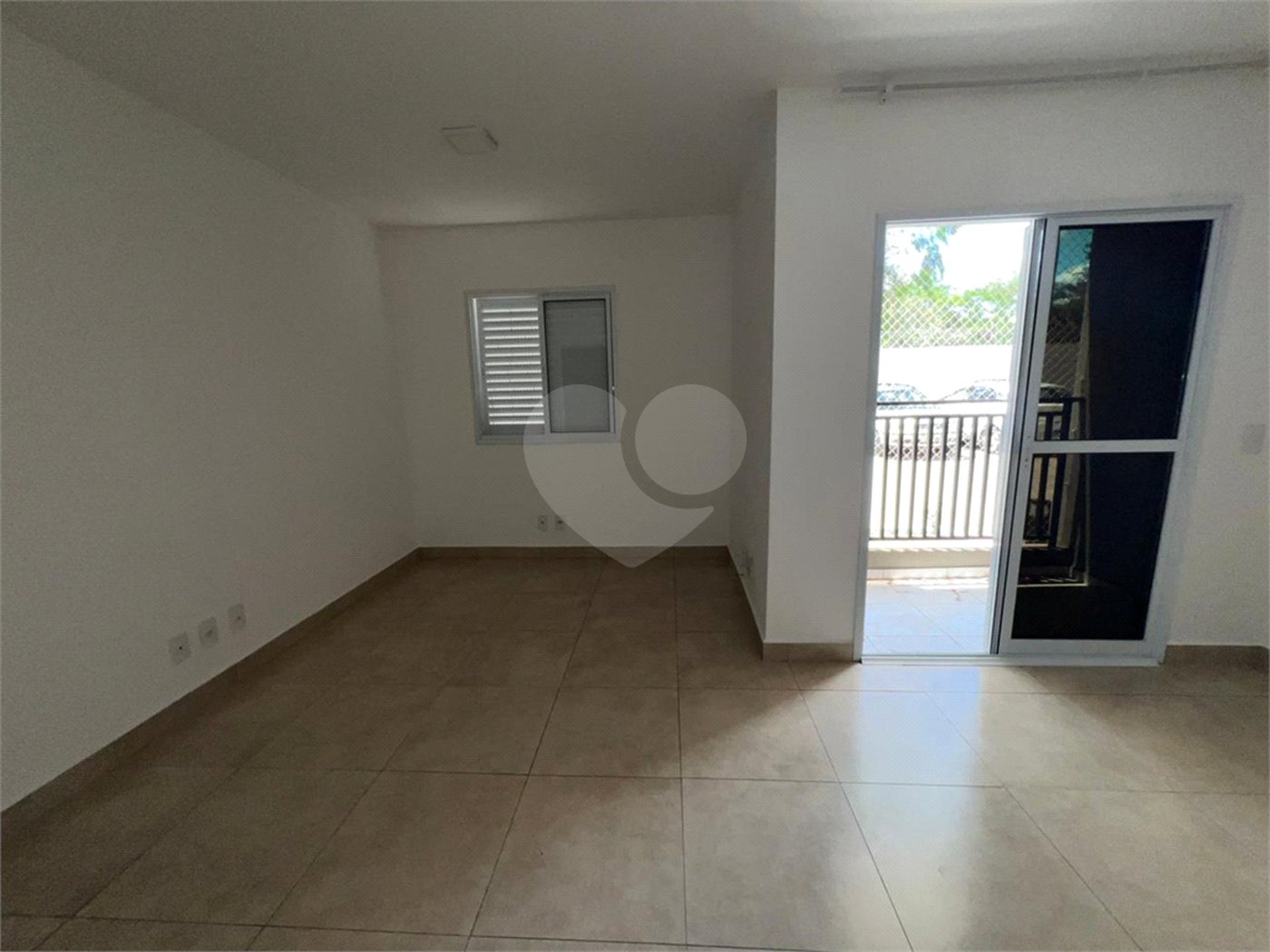 Apartamento à venda com 2 quartos, sendo 1 suíte, em Caguassu, Sorocaba, SP