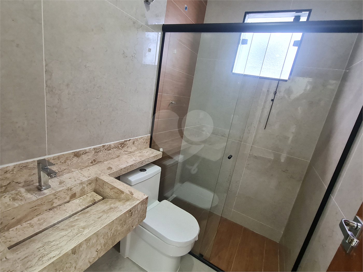 Casa à venda com 3 quartos, sendo 1 suíte,  no condomínio Reserva Ipanema I, Sorocaba - SP