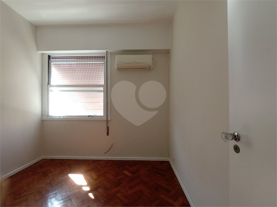 Apartamento à venda com 3 quartos, sendo 1 suíte,  em Tijuca, Rio de Janeiro, RJ