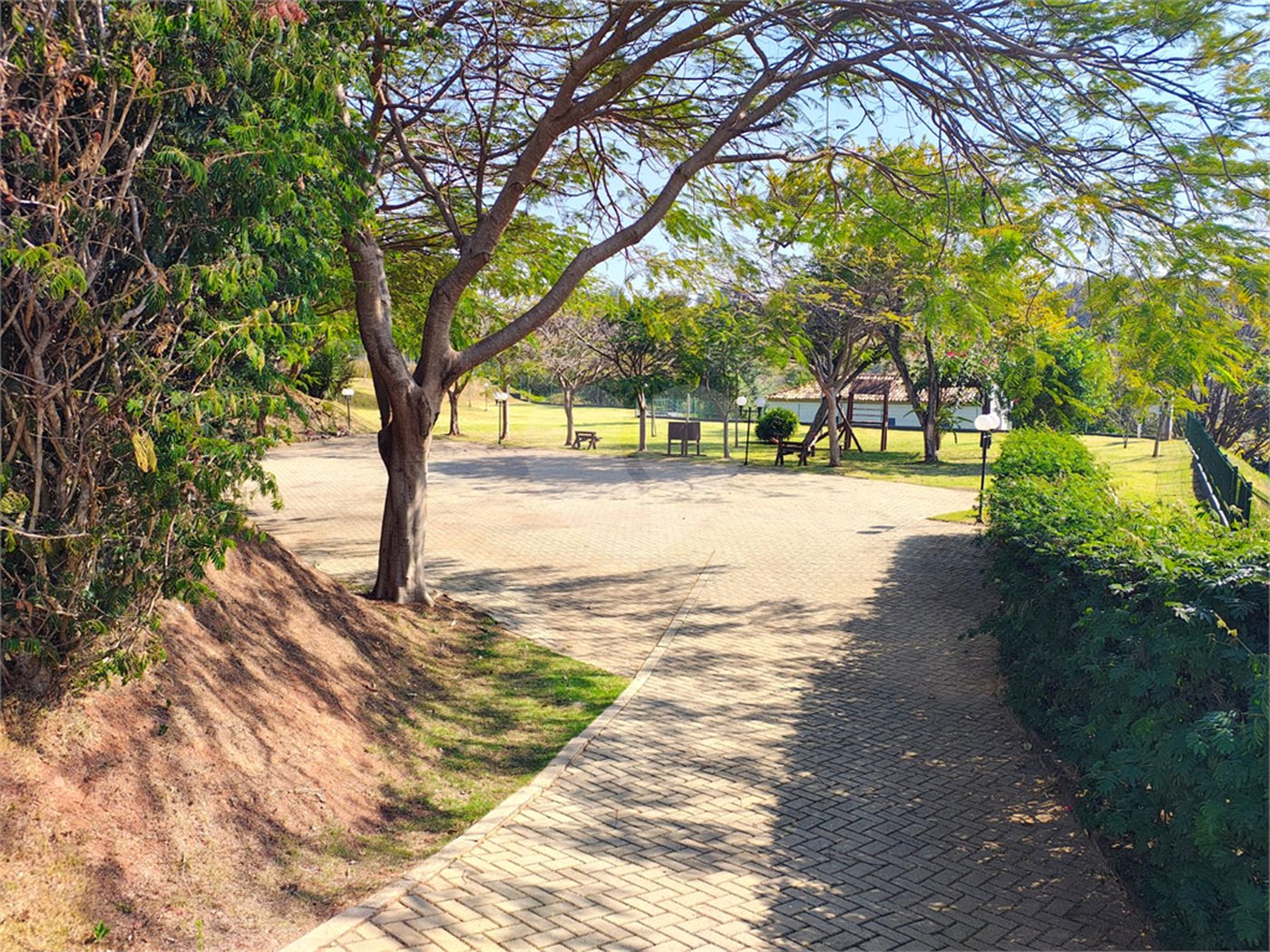 Terreno à venda no condomínio Reserva Santa Mônica, Itupeva - SP