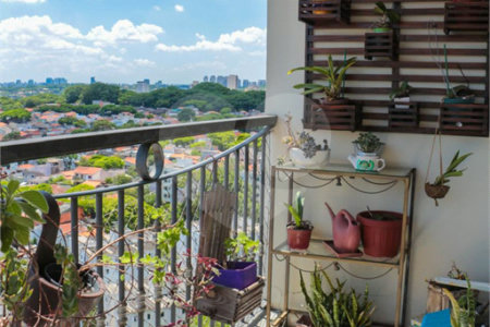 Apartamento à venda com 3 quartos, sendo 1 suíte, em Vila Gomes, São Paulo, SP