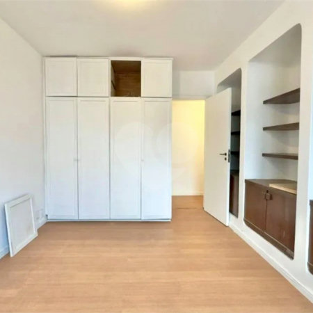 Apartamento à venda com 3 quartos, sendo 1 suíte,  em Leblon, Rio de Janeiro, RJ
