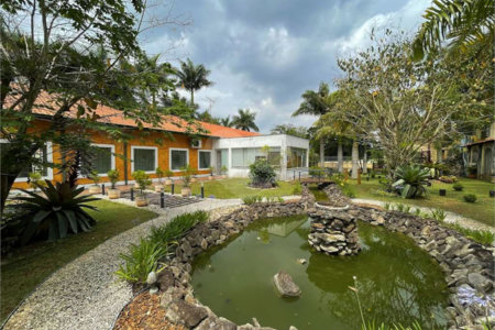 Casa à venda com 4 suítes no condomínio Miollo da Granja, Cotia - SP