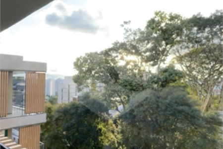 Cobertura à venda com 3 quartos, sendo 2 suítes, em Pinheiros, São Paulo, SP
