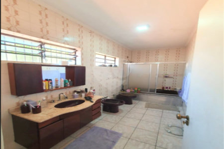 Casa à venda com 3 quartos, sendo 1 suíte,  em Jardim Santa Rosália, Sorocaba, SP