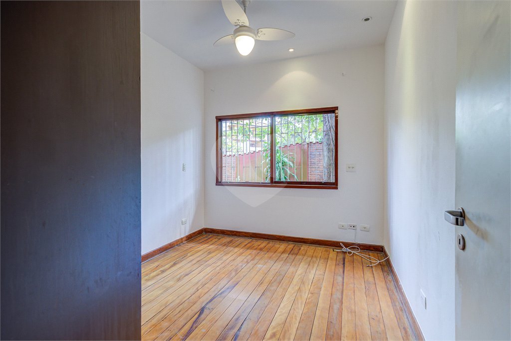 Casa Térrea à venda ou para alugar com 5 quartos, sendo 1 suíte, em Jardim Marajoara, São Paulo, SP