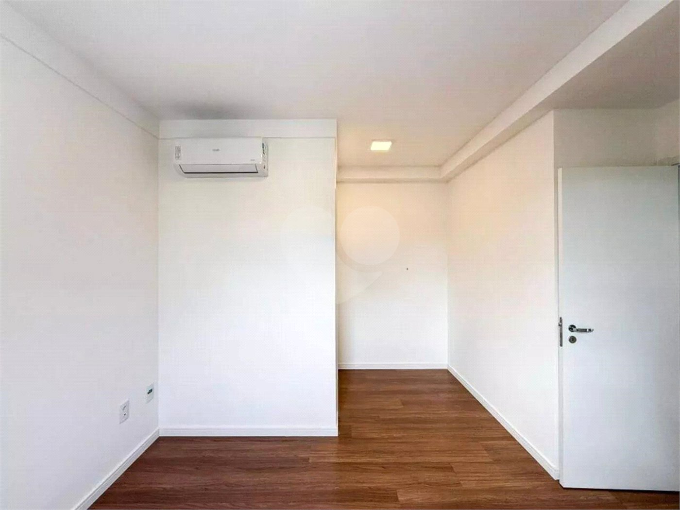 Apartamento à venda com 2 quartos, sendo 1 suíte,  em Jardim Piratininga, Sorocaba, SP