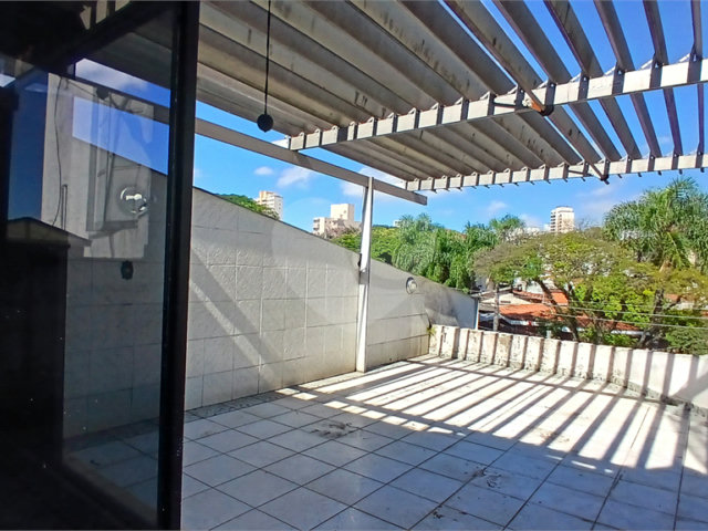 Sobrado à venda com 4 quartos, sendo 1 suíte,  em Santana, São Paulo, SP