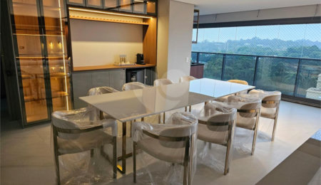 Apartamento à venda com 3 suítes em Jardim Morumbi, São Paulo, SP