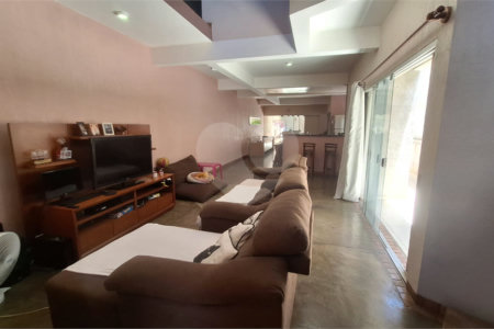 Casa à venda com 4 quartos, sendo 2 suítes, em Parque Esmeralda, Sorocaba, SP
