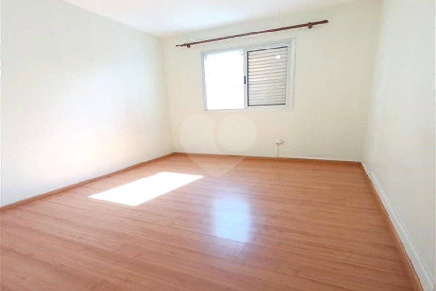 Apartamento à venda com 2 quartos em Jaraguá, São Paulo, SP