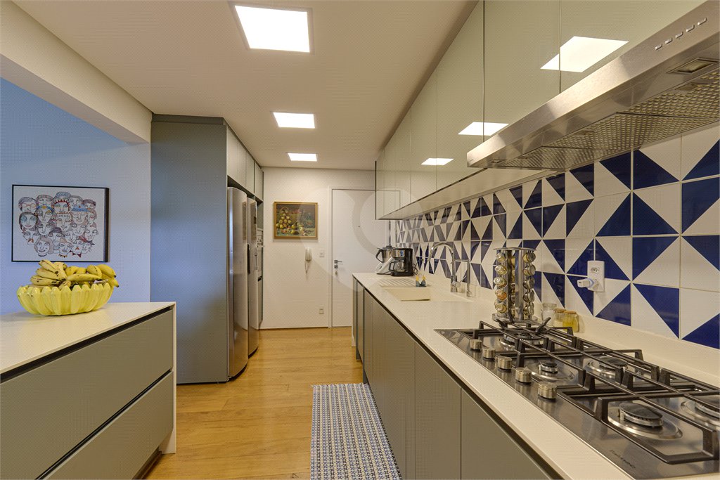 Apartamento à venda com 3 suítes em Brooklin, São Paulo, SP