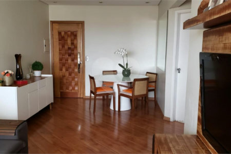 Apartamento à venda com 2 quartos em Jardim Ivana, São Paulo, SP